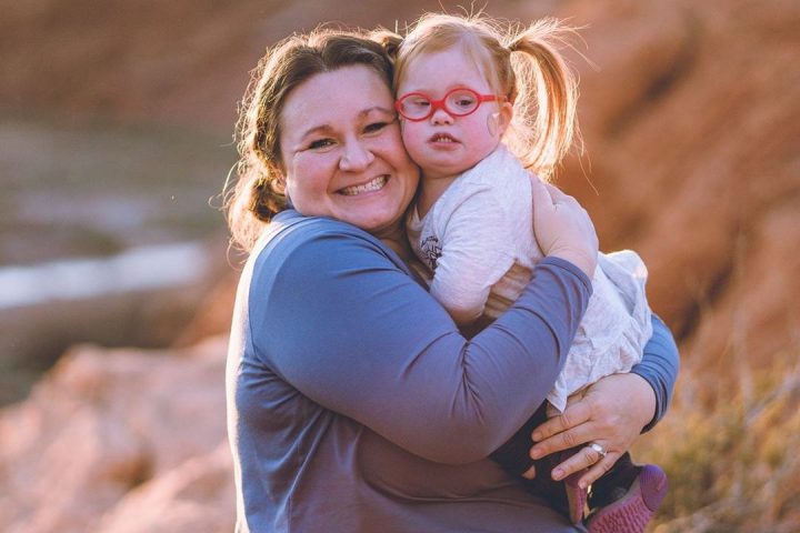 mom and daughter