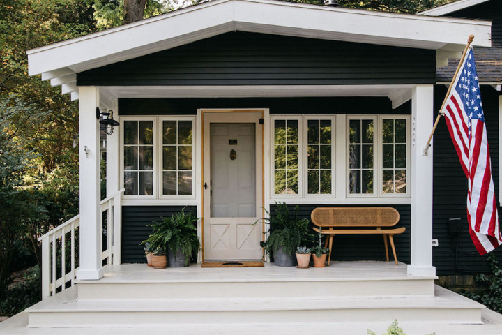 lake mighigan cottage home tour