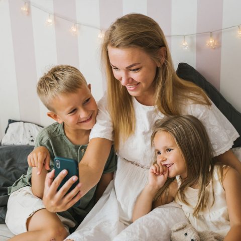 keep kids connected