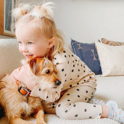 introducing pets to kids
