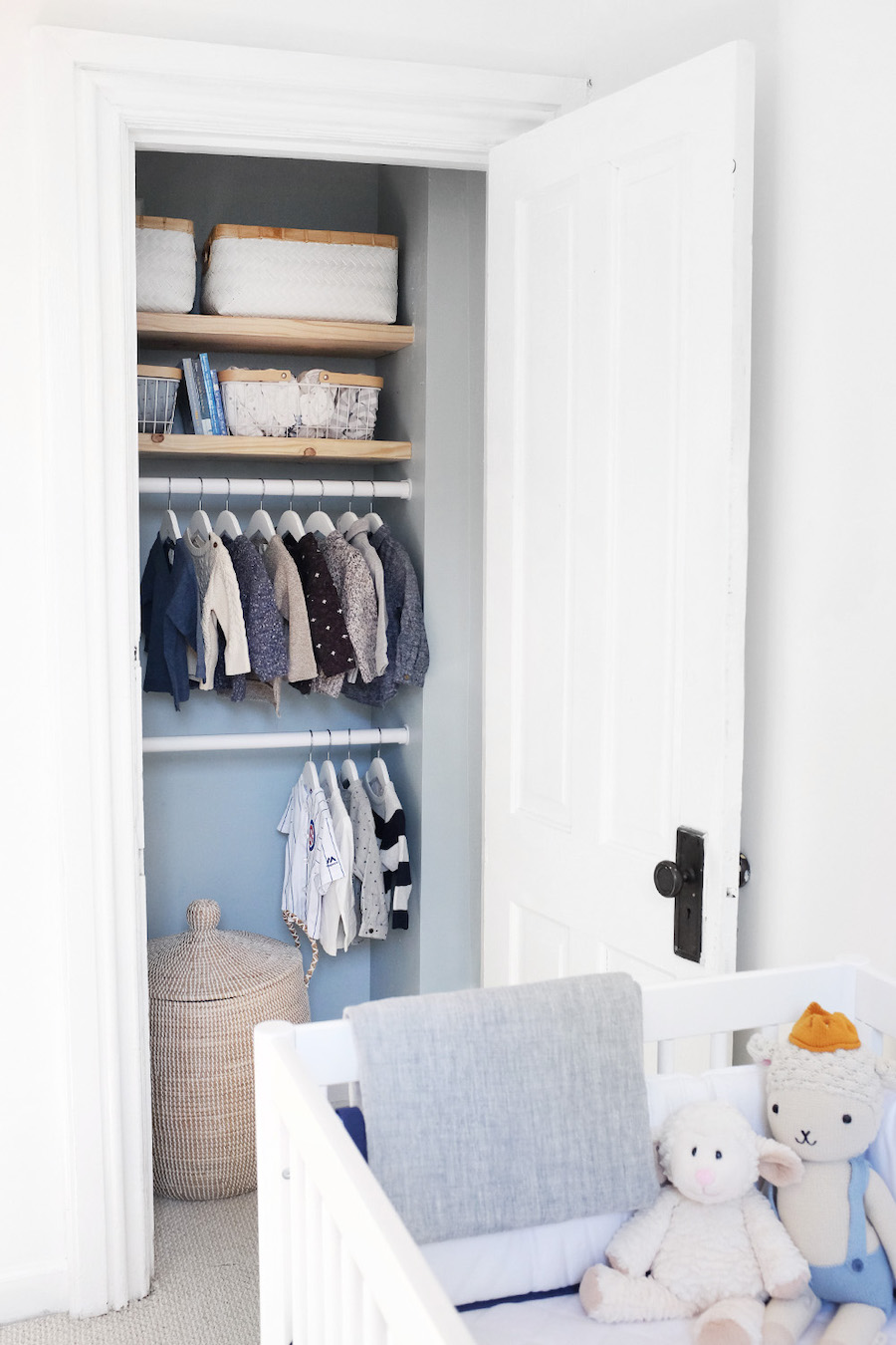 closet organization hacks