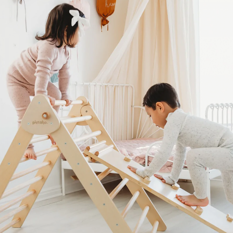 montessori gifts