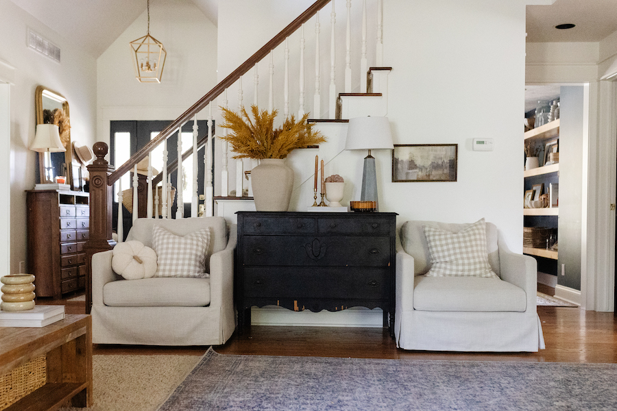 Brooke Smith cozy home tour living room