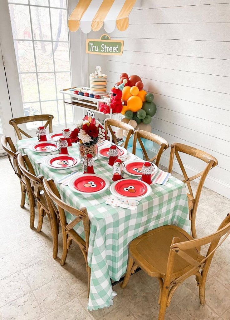 sesame street second birthday party theme