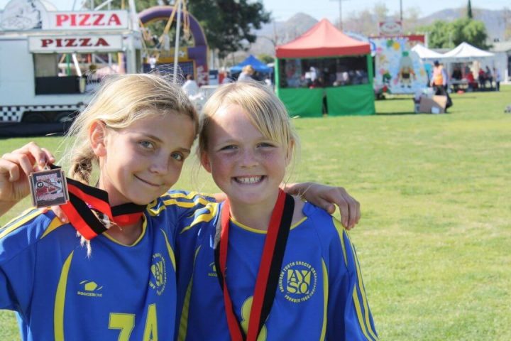 kids travel sports pros and cons