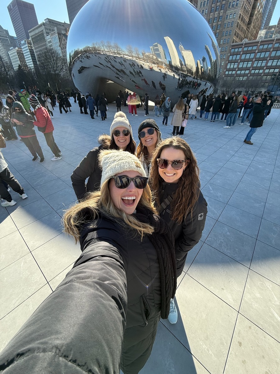 how to plan a girls trip