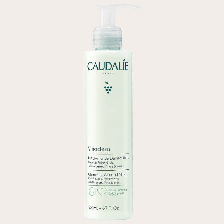 Vinoclean Gentle Cleansing Almond Milk