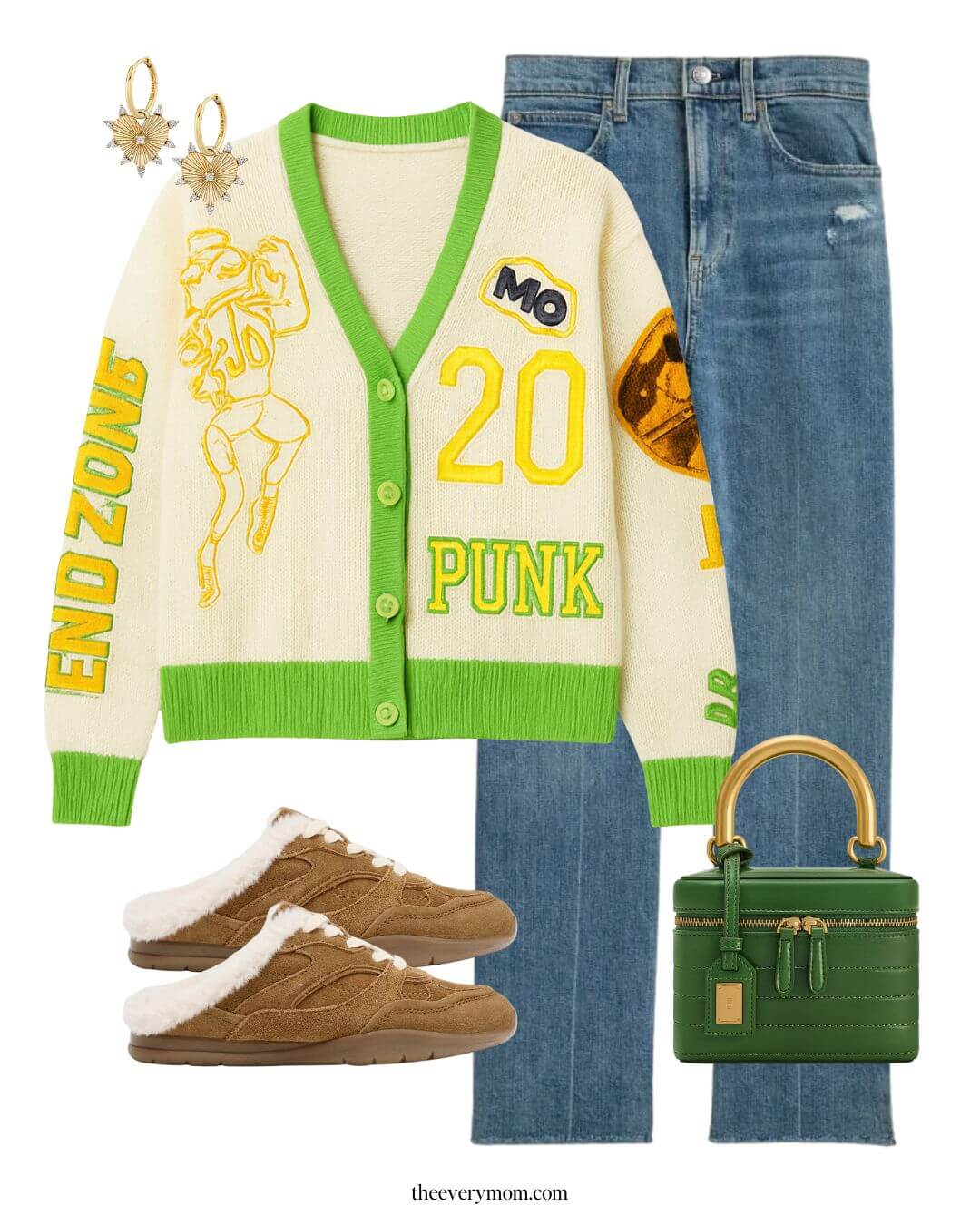 Cute Super Bowl outfit idea for moms 2026