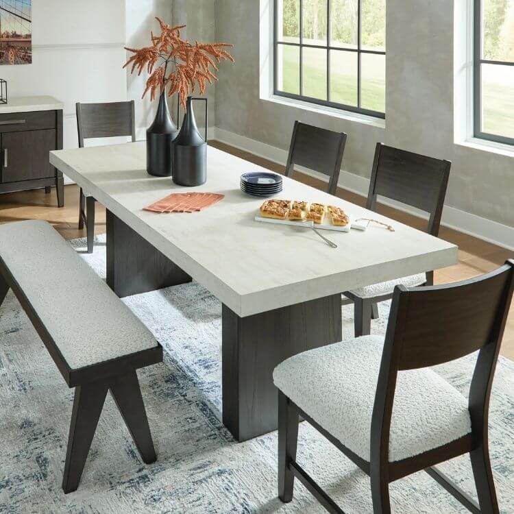 Westonfort Dining Table