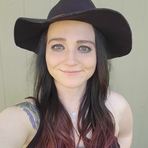caylee nunley headshot 2