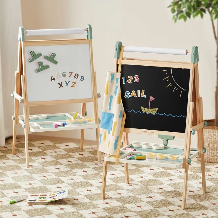 Magnitales Easel