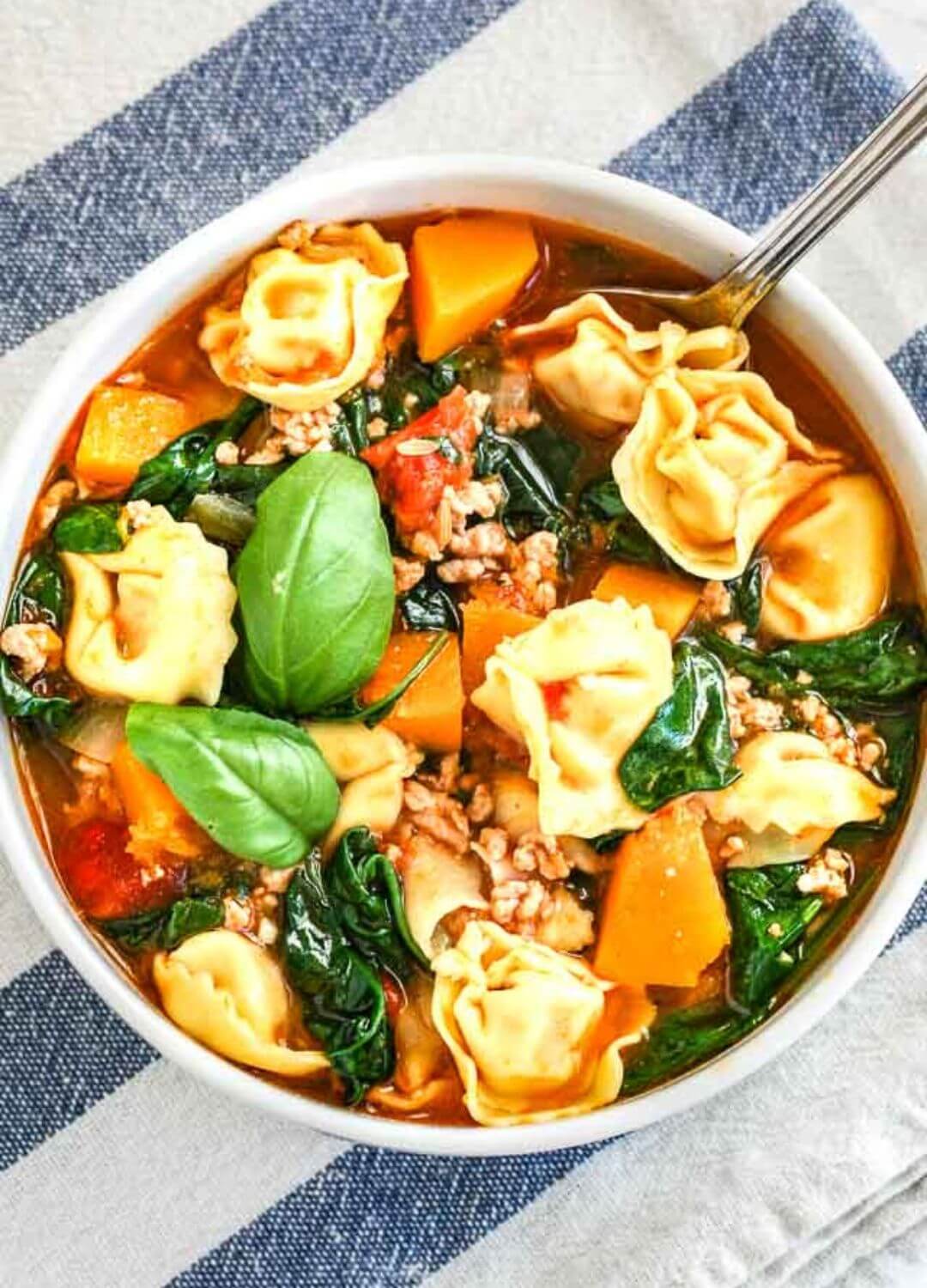 spinach tortellini soup