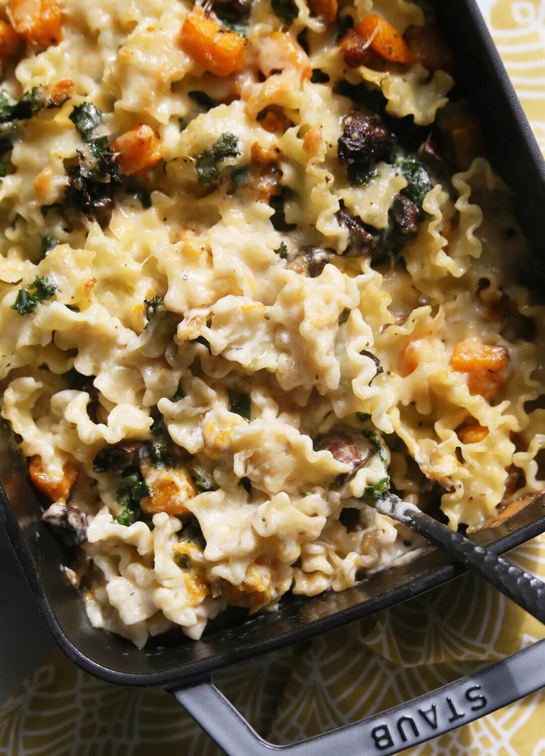 spinach and mushroom pasta bake