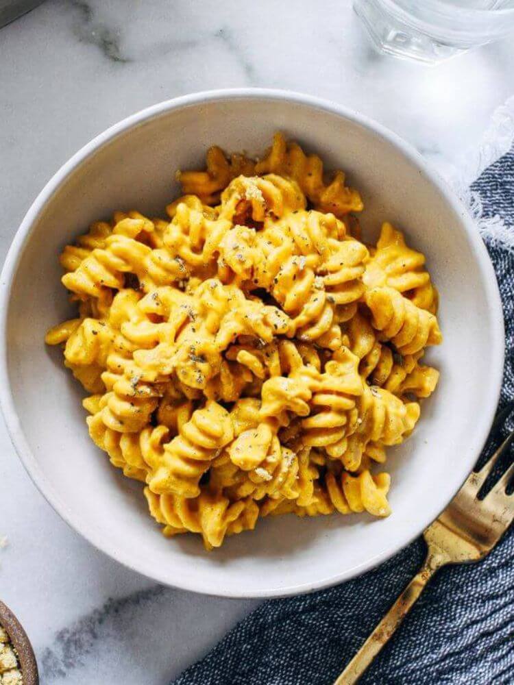 pumpkin mac n cheese fall recipes