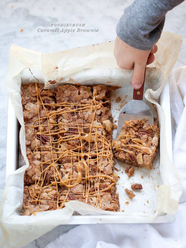 caramel apple brownies fall treats