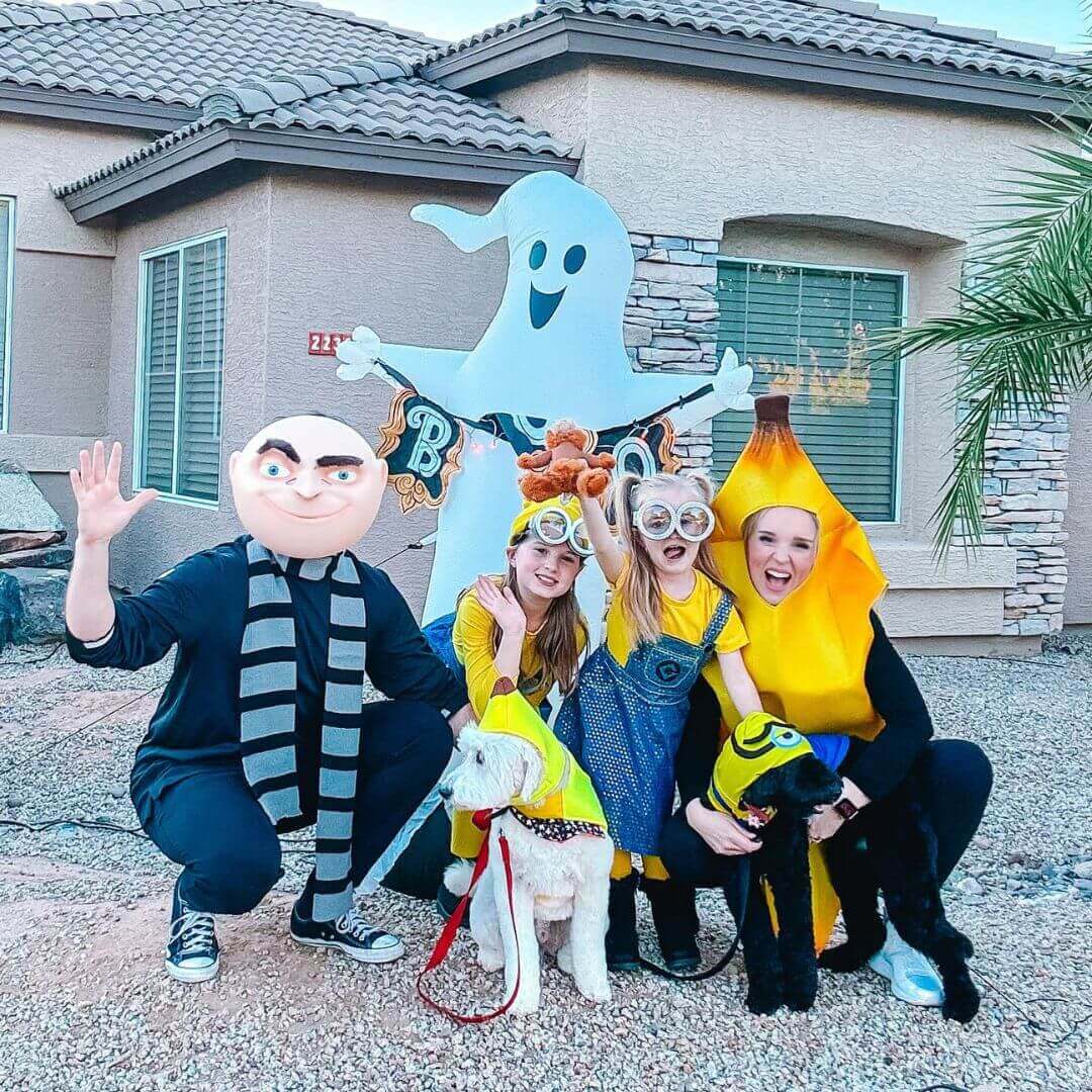family minion costume