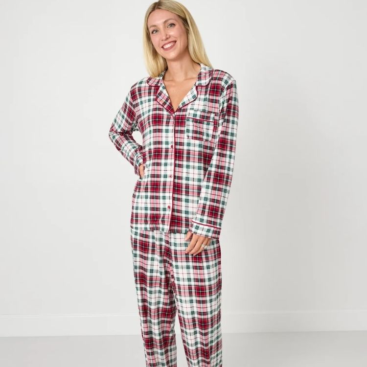 Holly Plaid Women's Pajama Set