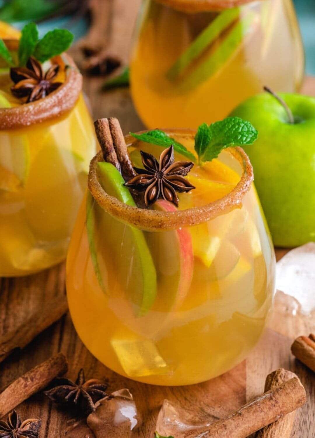 apple cider sangria thanksgiving menu
