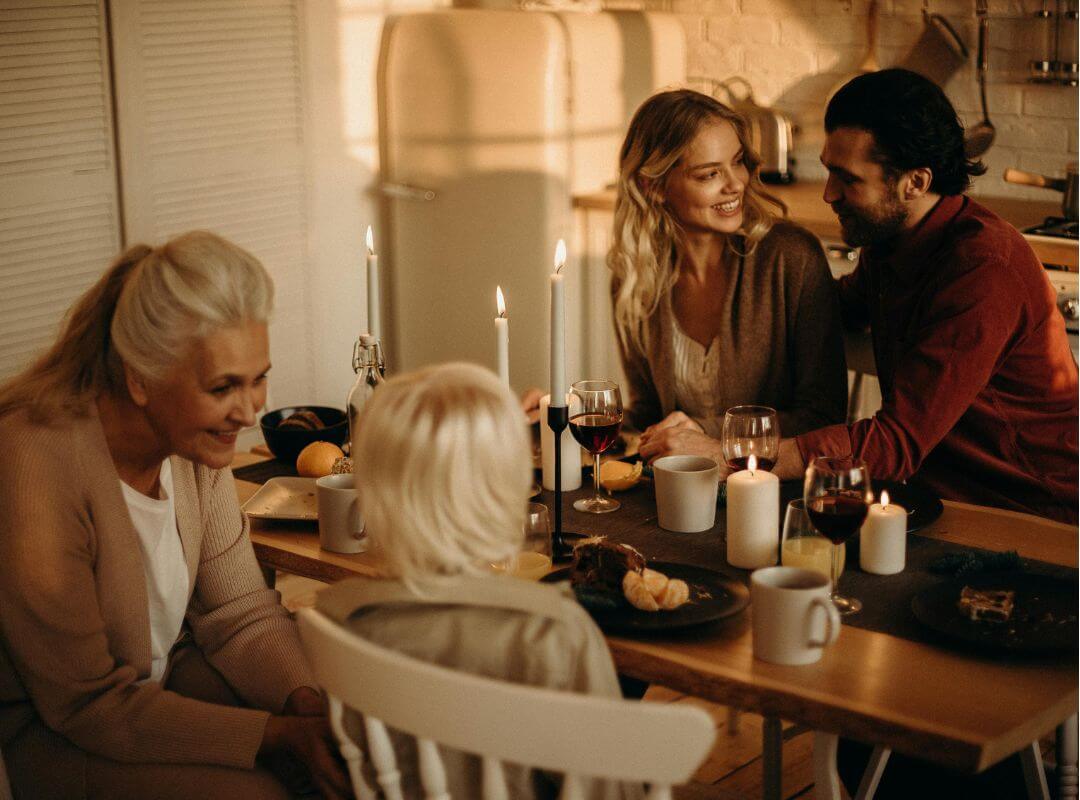 family dinner hanukkah traditions
