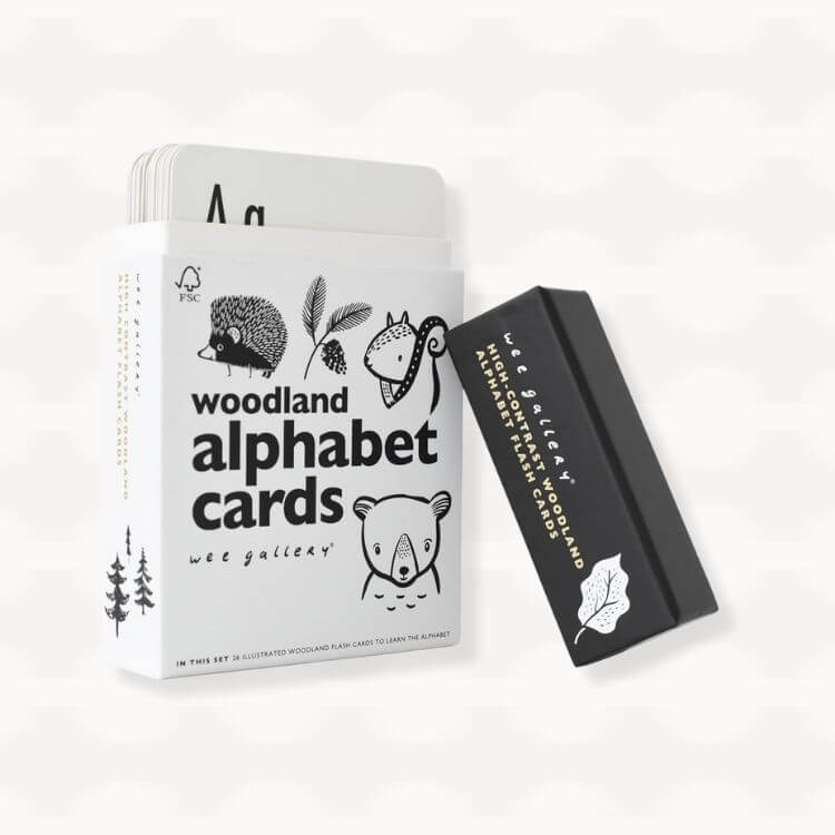 Black and White Flash Cards