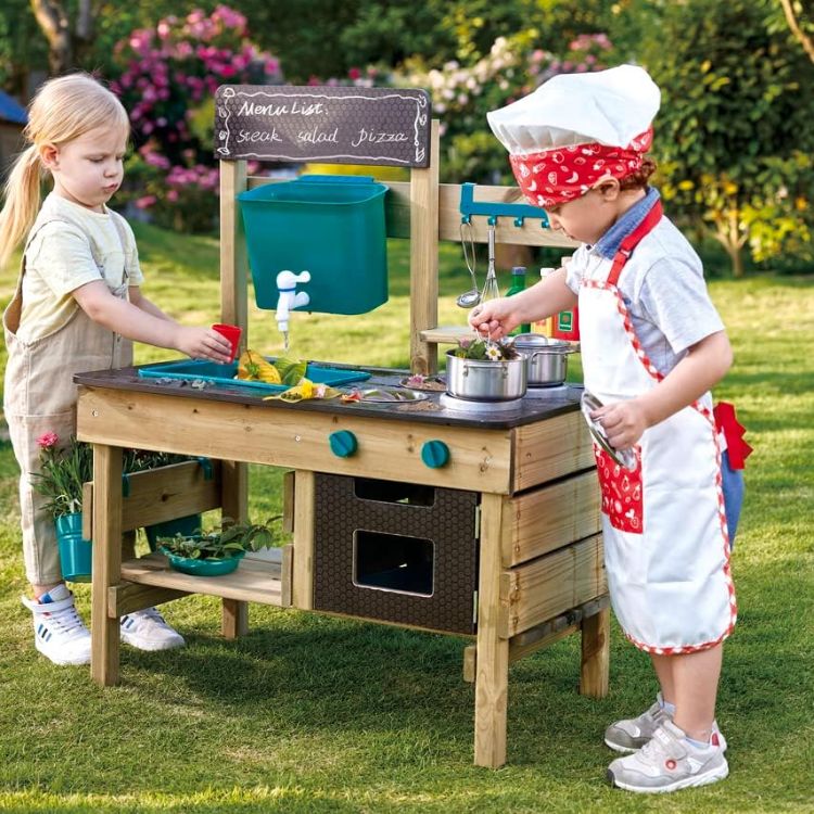 Outdoor Kitchen	