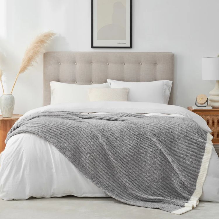 Soft Ribbed Throw Blanket