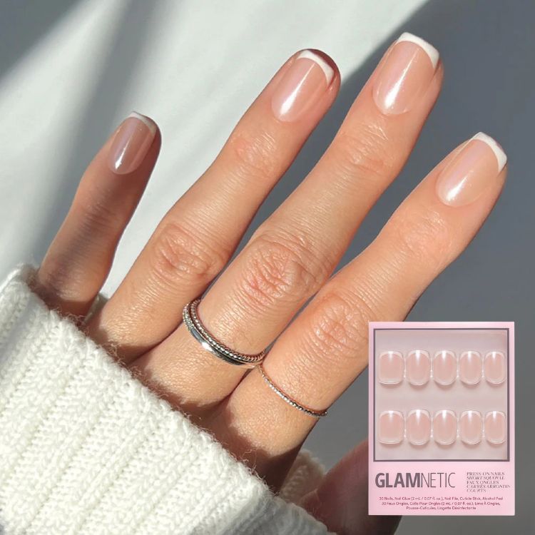 La PerleShort Squoval Nails	