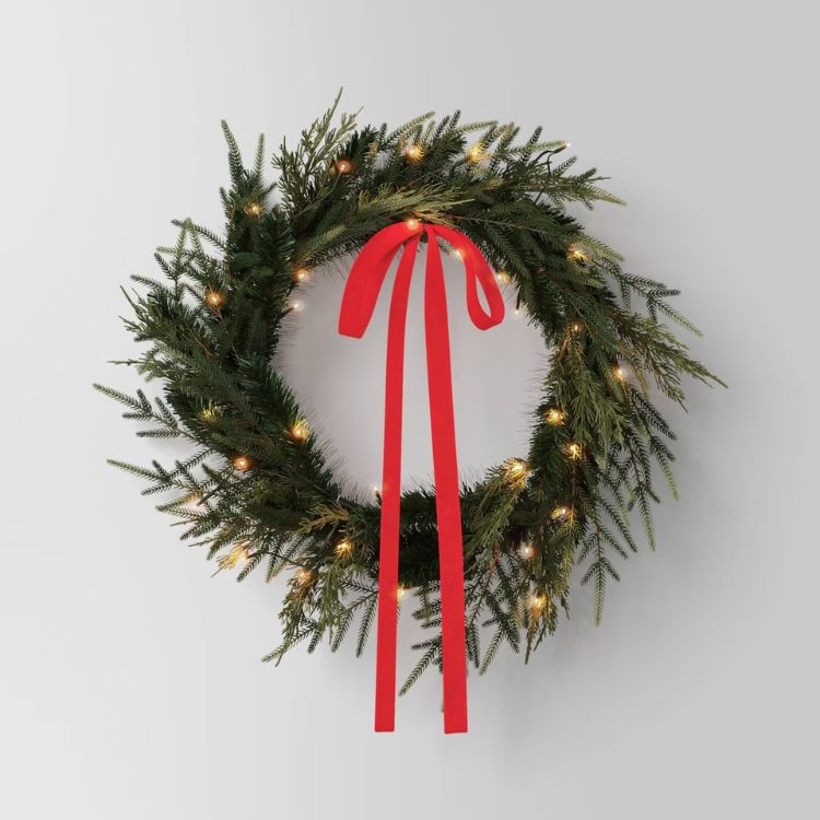 Lit Wreath With Bow