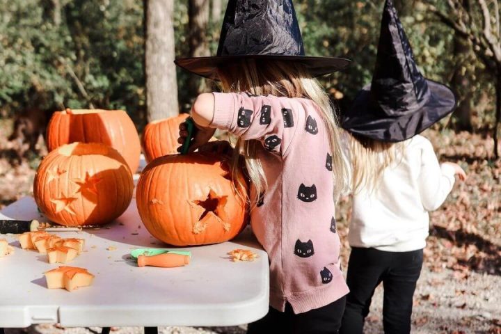 pumpkin carving ideas 2025
