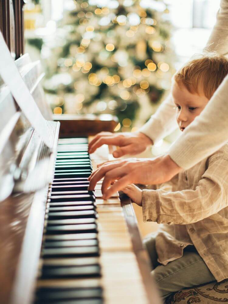 holiday spotify playlists