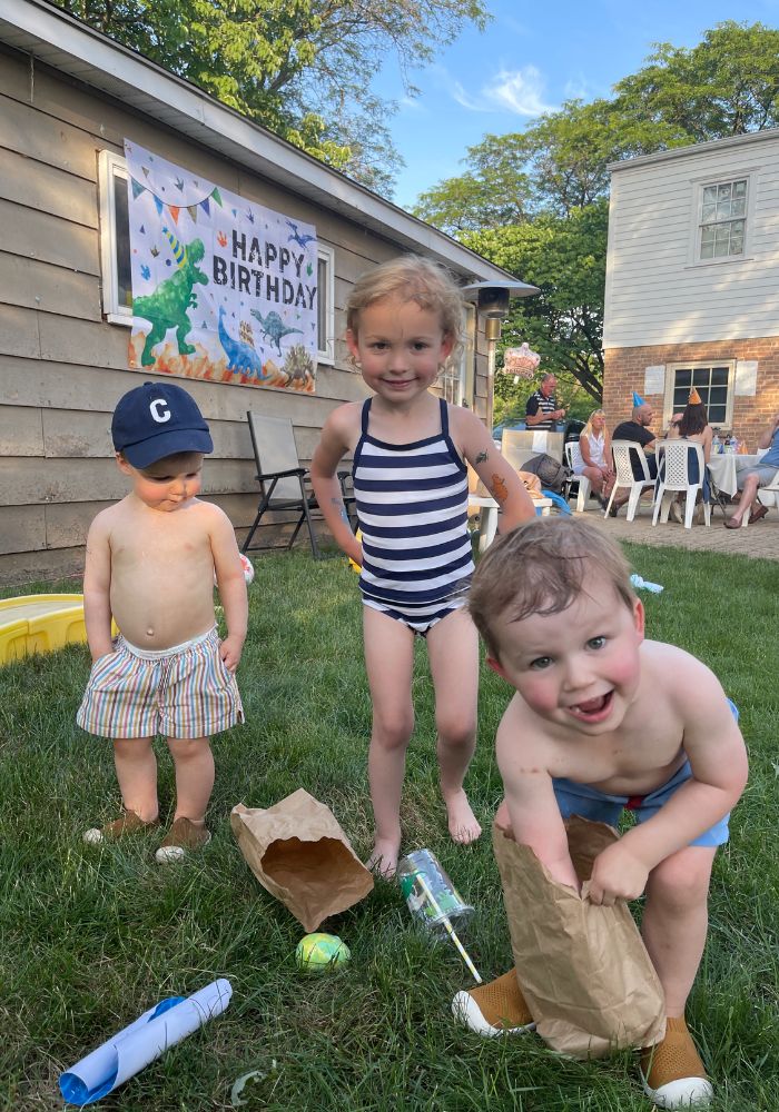 kids at birthday party