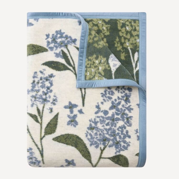 Lilacs Blanket