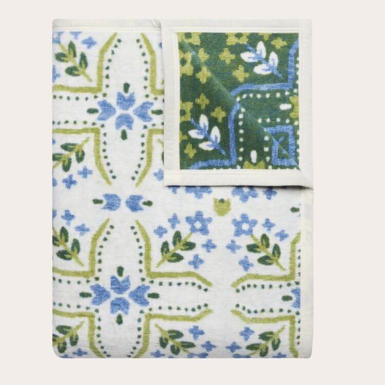 Farmhouse Flowers Blanket