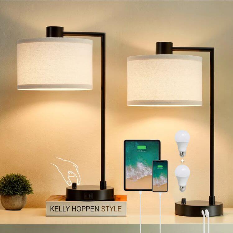 Lamp Set with Charging Ports