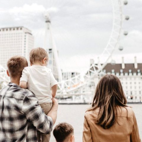 traveling to london with kids