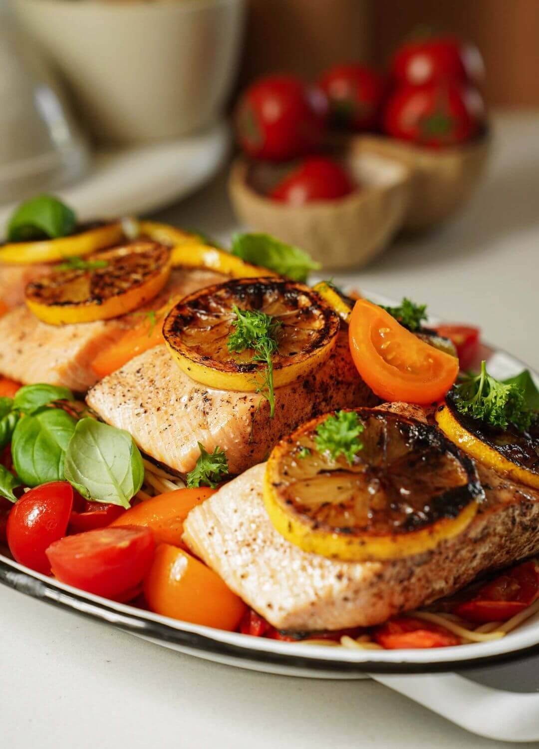 salmon and tomatoes