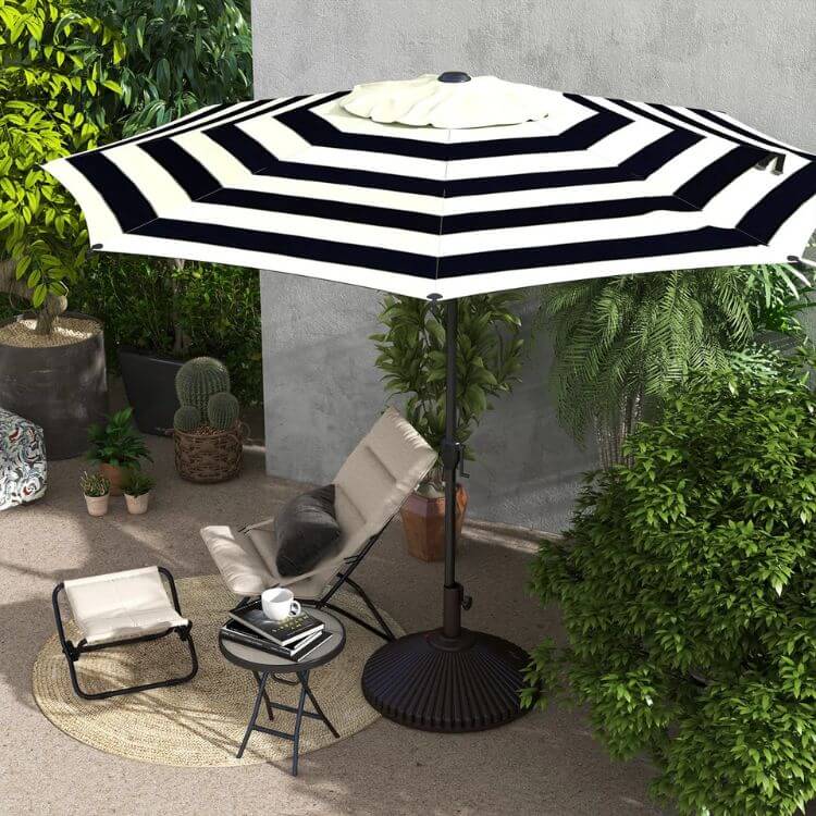 Lyon Market Umbrella