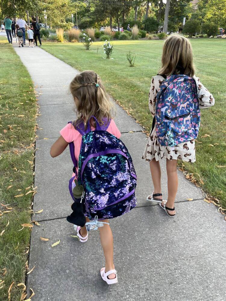kids on first day of kindergarten