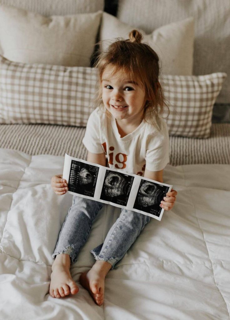 pregnancy announcement ideas siblings tee