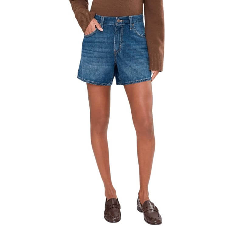 Mid-Thigh Short