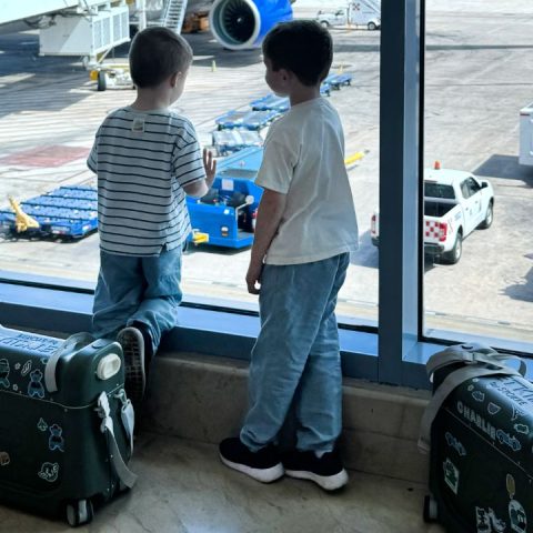 kids at airport tsa family travel