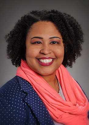 Alecia Corbett headshot
