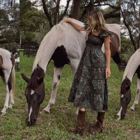 fall maxi dress outfits