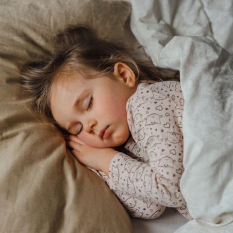co sleeping with toddler in bed