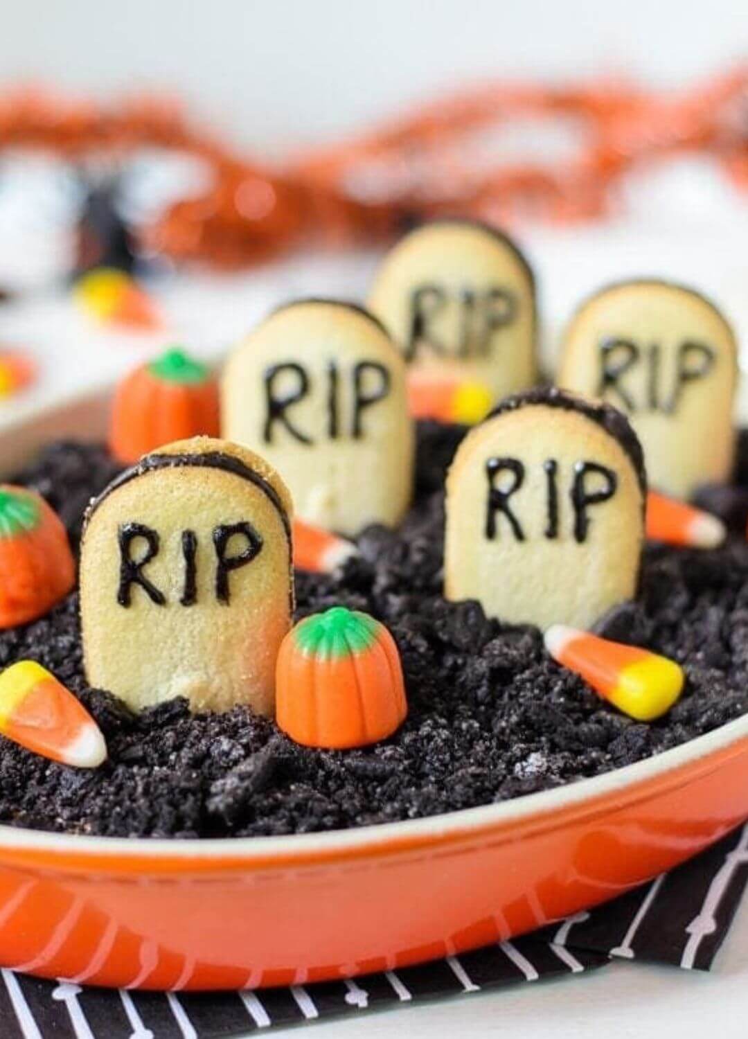 graveyard cheesecake dip halloween treats for kids