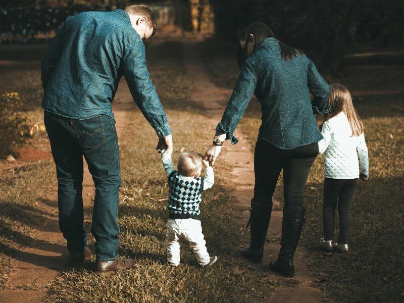 family walking together yom kippur