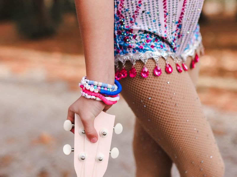 Taylor swift new album costume