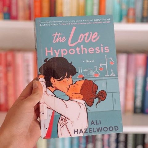 love hypothesis book by ali hazelwood