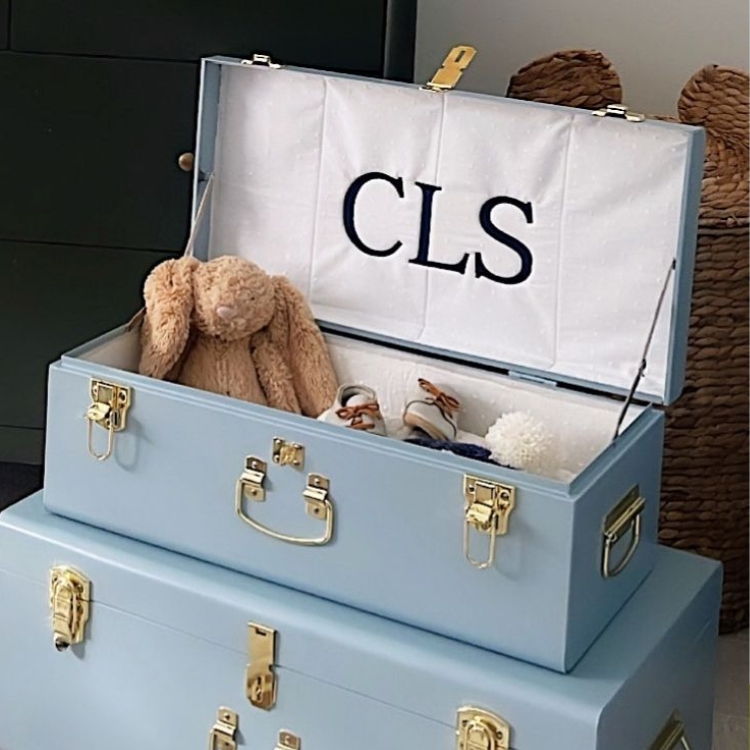 Petite Classic Trunk