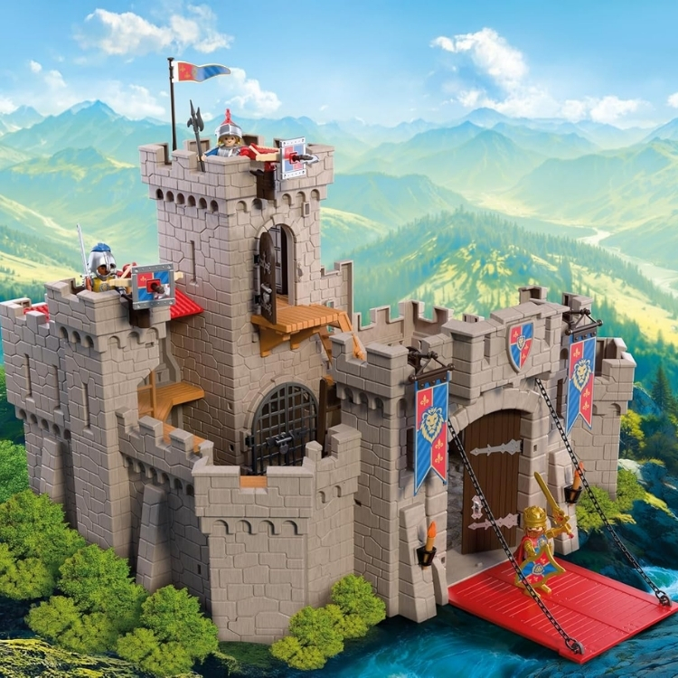 Large Lion Knights Castle
